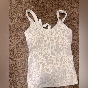 RARE white lululemon cheetah camo multi waist length align tank size 2 5.95 ship